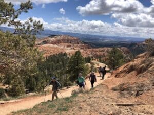 Adventure Women hiking in Bryce Canyon