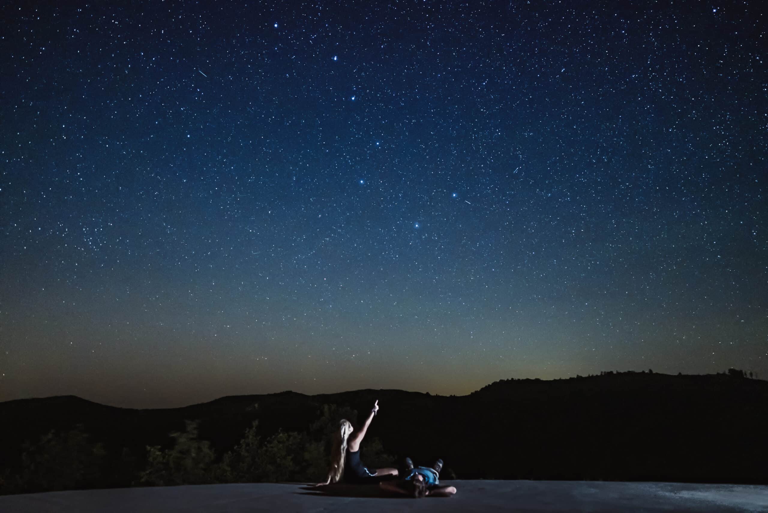 A couple stargazing in Zion