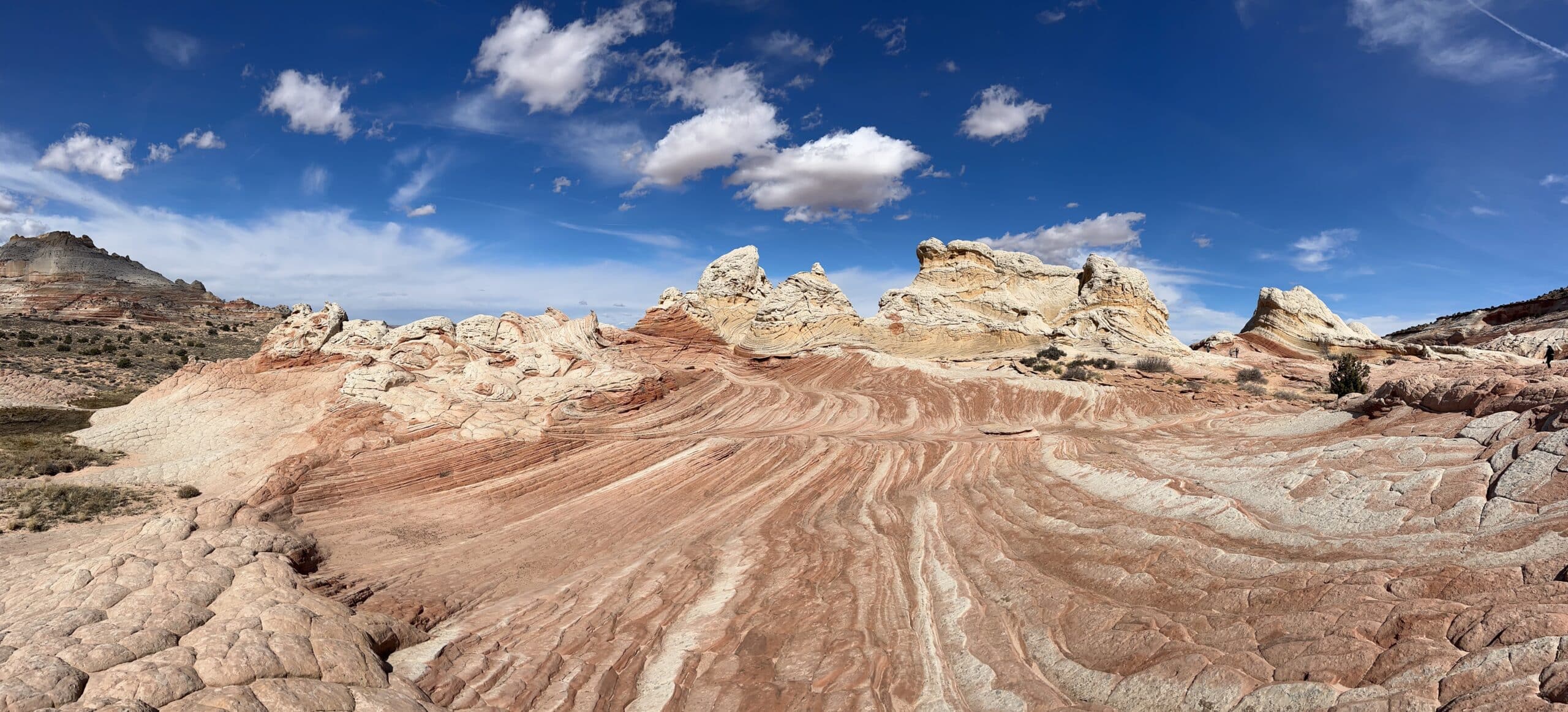 White Pocket Full-Day Hiking Tour Guided Tour near Zion